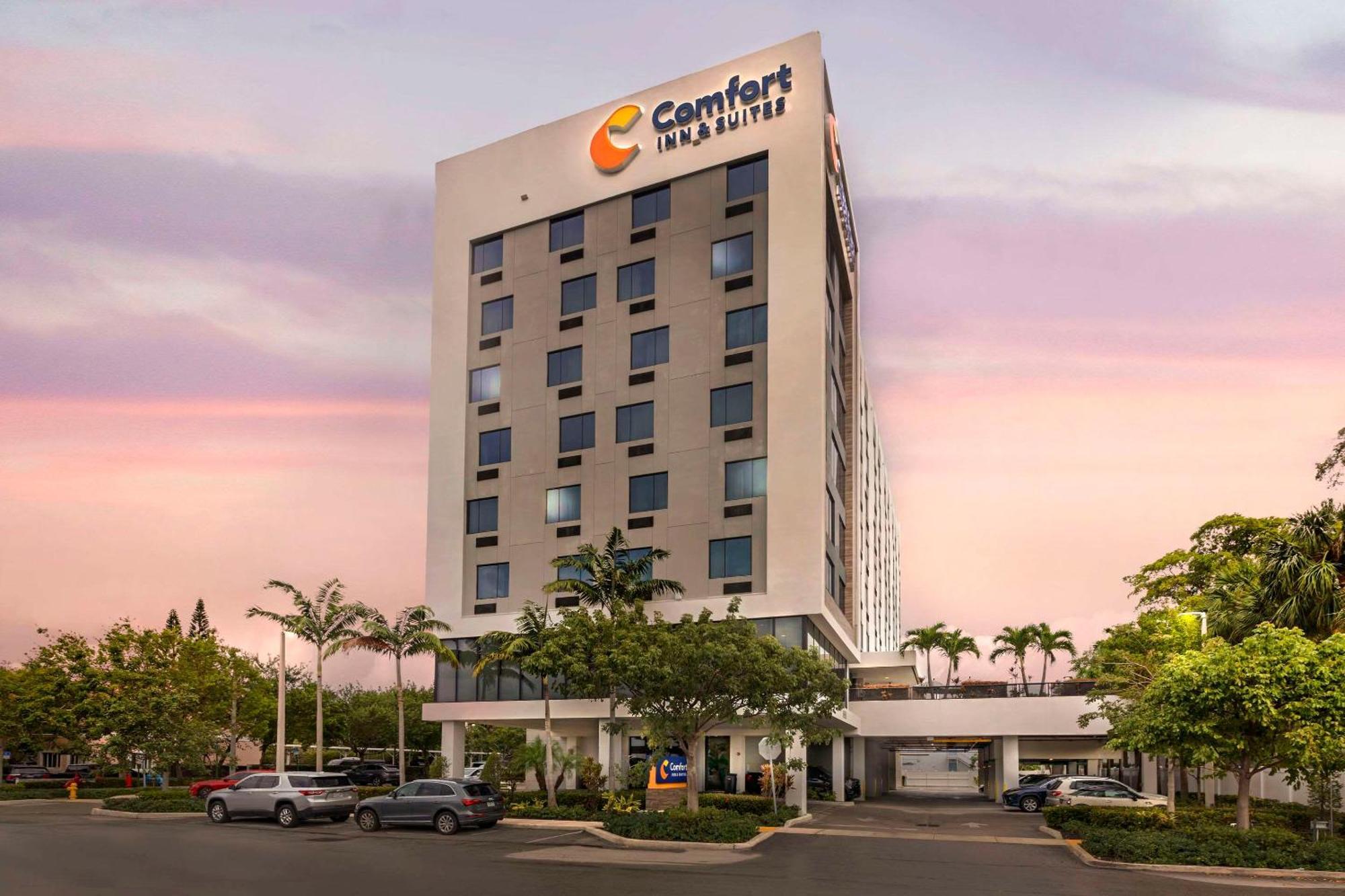 Comfort Inn & Suites Miami International Airport Miami Springs Exteriér fotografie
