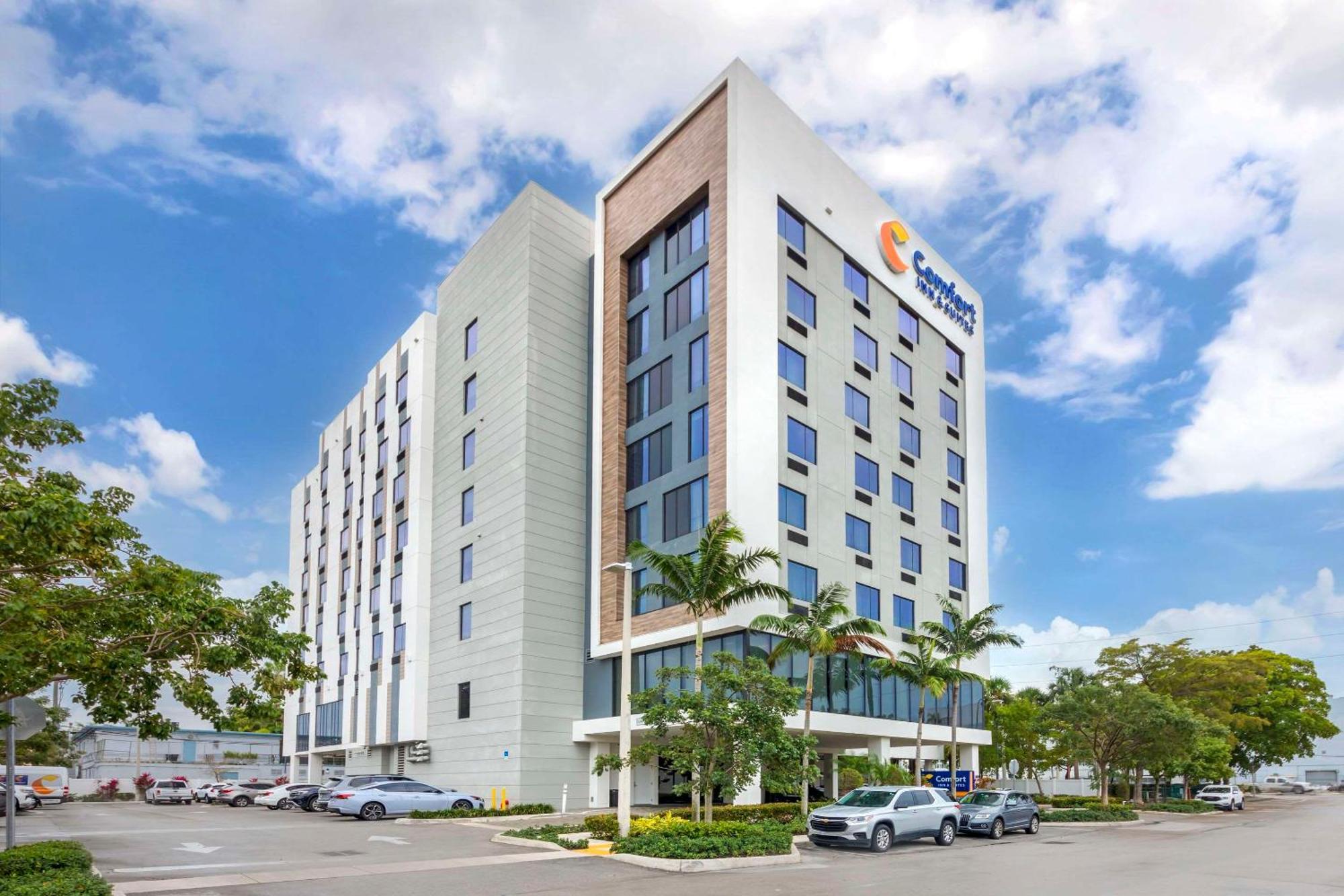 Comfort Inn & Suites Miami International Airport Miami Springs Exteriér fotografie