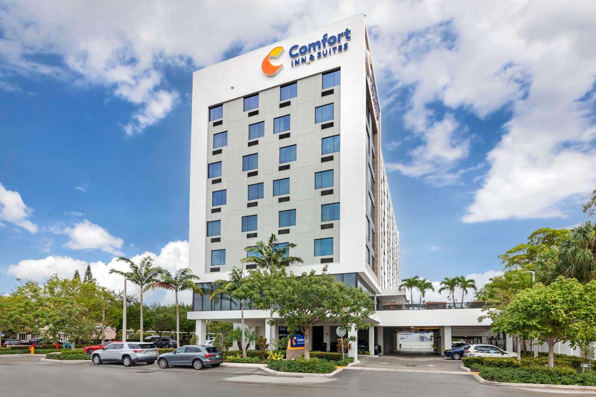 Comfort Inn & Suites Miami International Airport Miami Springs Exteriér fotografie